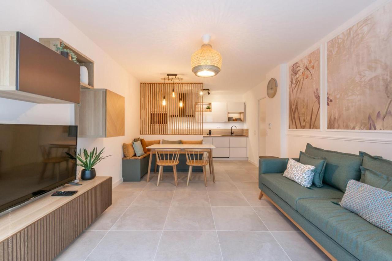 Le Jade By Plaza Apartment Serris Ngoại thất bức ảnh